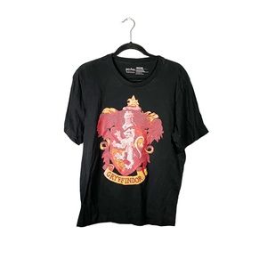 Harry Potter Hogwarts Gryffindor Short Sleeve Casual T Shirt Size Adult Medium